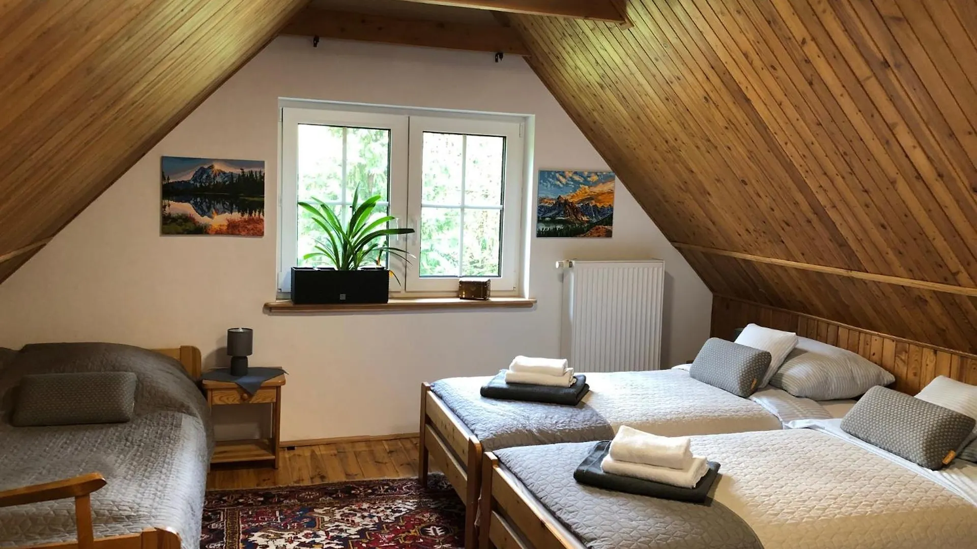 Homestay Pensjonat Halicz Karpacz Poland